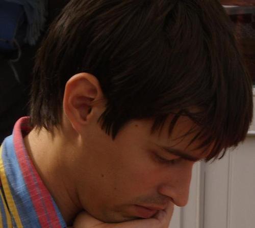 Ingénieur Docteur Chimiste, entre autre. Passionné de tout, geek à ses heures perdues, ex-entrepreneur. Engagé #sgdf