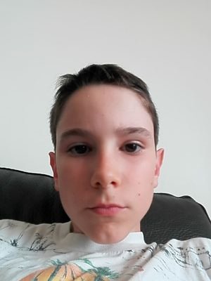 myos300's profile picture. 