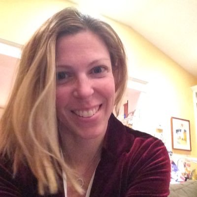 kimmyklaus's profile picture. reading and learning all day