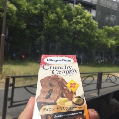 17歳だけどまだ高1/千葉県&市/勉強垢/ 英語/タガログ語/日本語 東大に行きたいです。13歳に日本に来て,日本語を独学で勉強して中3の時に偏差値65の高校に受験できた!けど休みが多かったから落ちました 笑 東大=日本1だから行きたいです! 夢は叶うものだ!って自分にみせたい! #無理なことは無い! トップ自分