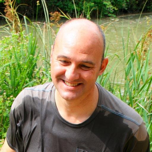 vicrierapeiro's profile picture. 