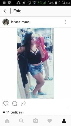 larissa_maas's profile picture. 