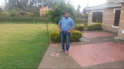 Ingeniero Ambiental y de Saneamiento, Especialista en Gerencia de Proyectos, Amante del Buen Fútbol, seguidor de muchos Deportes