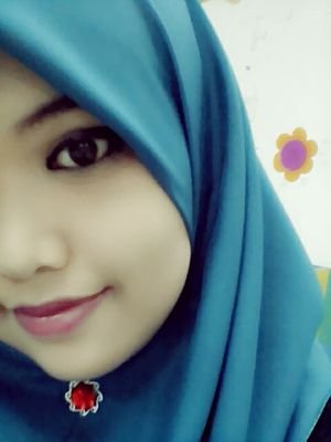 SyakiraCik's profile picture. ID Wechay : AHAkma2
Teacher to be..In Shaa Allah :-)