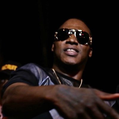 New Video Alert!! FLOSSIN | Filmed By @ThinkRichGotti https://t.co/qPlsUHgoWh ▶️