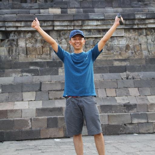 buahnanas's profile picture. Love traveling, photography