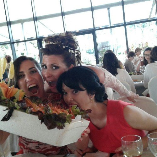 jesther1985's profile picture. 