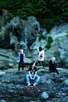 BluePlanet_abc's profile picture. ロックバンド「BluePlanet」OfficialTwitter 9月19日 フォーエバー ありがとうございました。またいつかどこかで会いましょ。