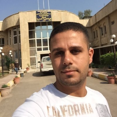 خريج كلية التربية الاساسية الجامعة المستنصرية وحاليا موظف في وزارة العدل