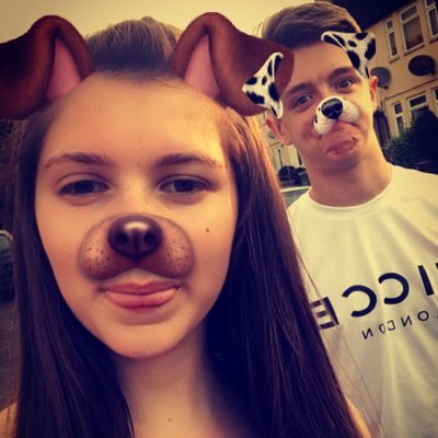 Phoebeee1D's profile picture. 