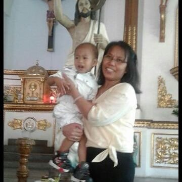 Roselazvilla's profile picture. Longing to see you