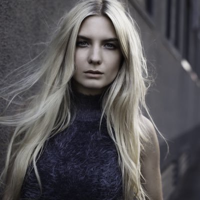 Headhunting Model Agency for TV, Magazines and Misc. For all enquires contact info@modelcast.com Private Boutique Agency.