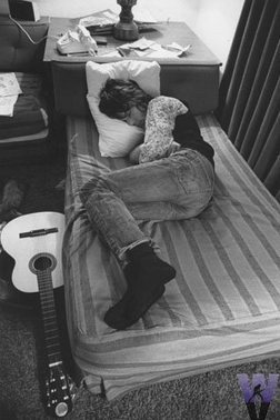 latestJeffBeck's profile picture. All the latest news about Jeff Beck