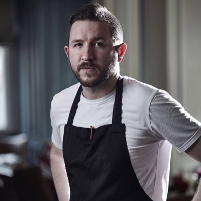 Chef, 3 AA Rosettes. Tatler Guide. Dad of Amelie and Jack, gunners fan. https://t.co/W5R4iqGdZf