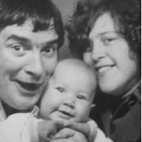 LindyLaQueen's profile picture. Loves Torvill and Dean, Delta Goodrem and learning new stuff. Hates gigantic fake rocks and attention seekers. All views are my own!