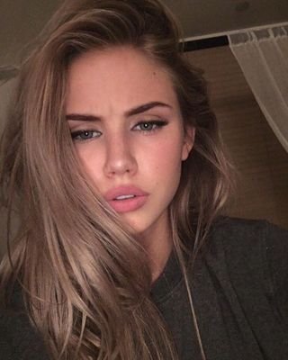 Erinrpg's profile picture. salut c'est cool