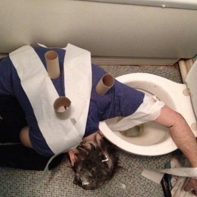 studentlife_lol's profile picture. Everything and anything related to student life. Sharing a LOL one day at a time.