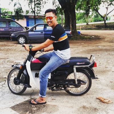 seteruk mana kesilapan yang kau pernah buat,Focus on the future and learn from your mistake.Apa dah jadi tu,jadi lah