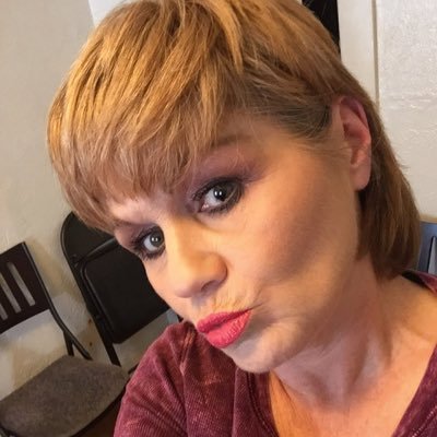 Beauty health music motives cosmetics beauty starts on the inside https://t.co/OYYgeHICDP conquer entertainment https://t.co/fZYZ9TljG6 IG @trish64odi