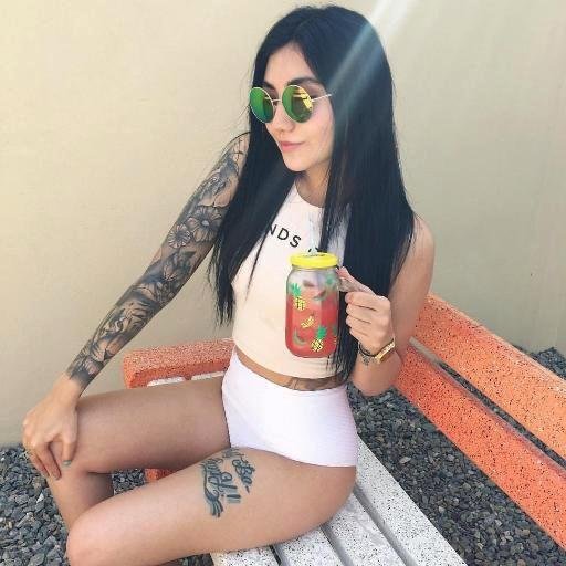 Instagram: amadorat Snap: amadorat Contact: amadonicky@gmail.com