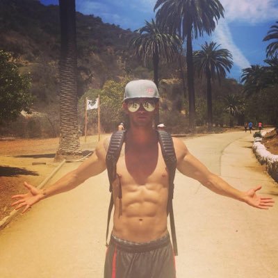 LoukaJrp_'s profile picture. 