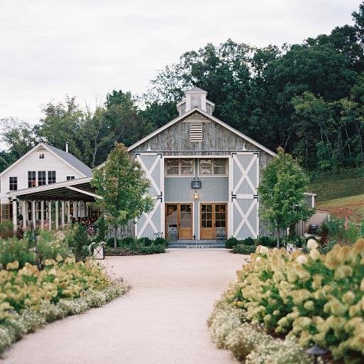 Boutique winery outside of Charlottesville, VA serving food + wine pairings. Award-winning wedding venue.