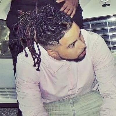 Blaison
The Flatz 337 Lafayette°
¿Football Ma Lyfe¿
Host Pawties/Promote/Mic/ Dj
★TooFyaTv★
Email: Blaison_Ice@yahoo.com