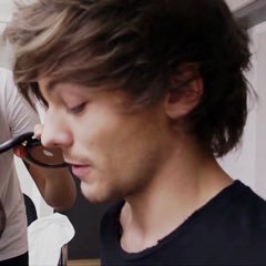 xinlovewithloux Profile Picture