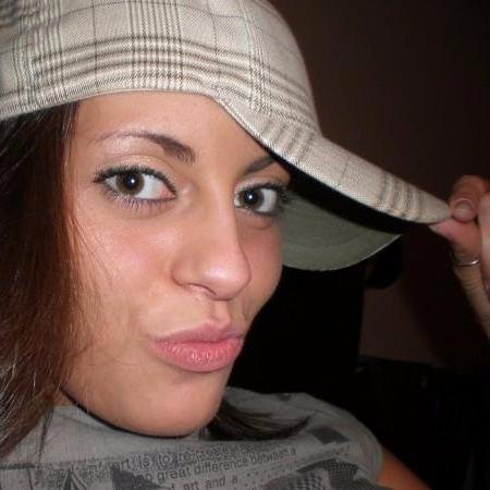 jenakors's profile picture. Well i believe life is so simple and nice so i find it very easy to take a step at a time . I'm a laid back person and i have so much feeling so people i love .