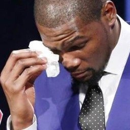 TheDubsCheated's profile picture. 