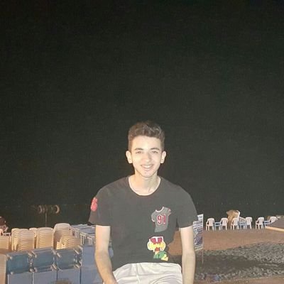 Ahly❤, El King🎤🎵, Barcelona⚽, guitar🎸🎼
bas keda 👍
.
.
instagram ADHAM498