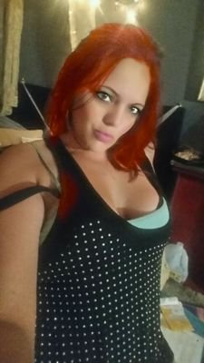 hi, camgirl from oklahoma. join me for a chat @chaturbate.com;)  I am also available for paid Skype shows anytime of the day just message me at FreakyFarrah1