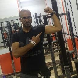 نحن وان جار الزمان لبرهتا نبقي الكبار وغيرنا اقزام
