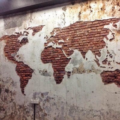 Aspiring world traveller and digital nomad trying to learn the ropes. I have no idea how it will all work out (yet), but it's worth a shot! #jerickagoesdigital