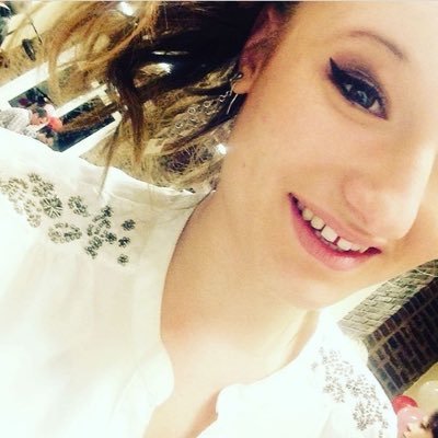 Angline04078478's profile picture. 