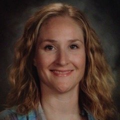 wineguideliz's profile picture. Wine Guide with Traveling Vineyard, synchro skater, and SAHM to 2 beautiful kiddos!