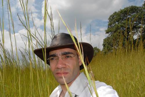 audiobooktweet's profile picture. Eats, feeds and sleeps audio books.