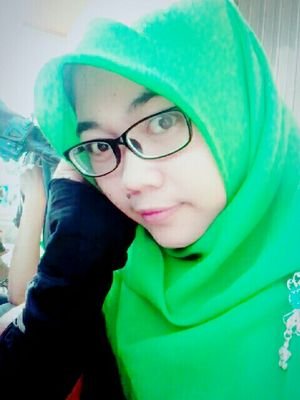 ElmaFafrian's profile picture. 