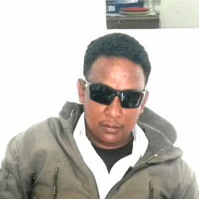 Edho06240644's profile picture. 