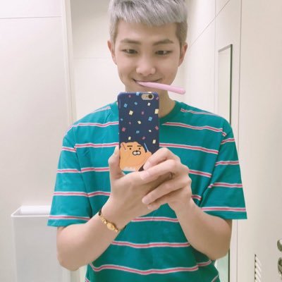 PolarizedPhoto_'s profile picture. Anime, Kpop, 5sos and photography has taken over my life - I wouldn't change it for the world