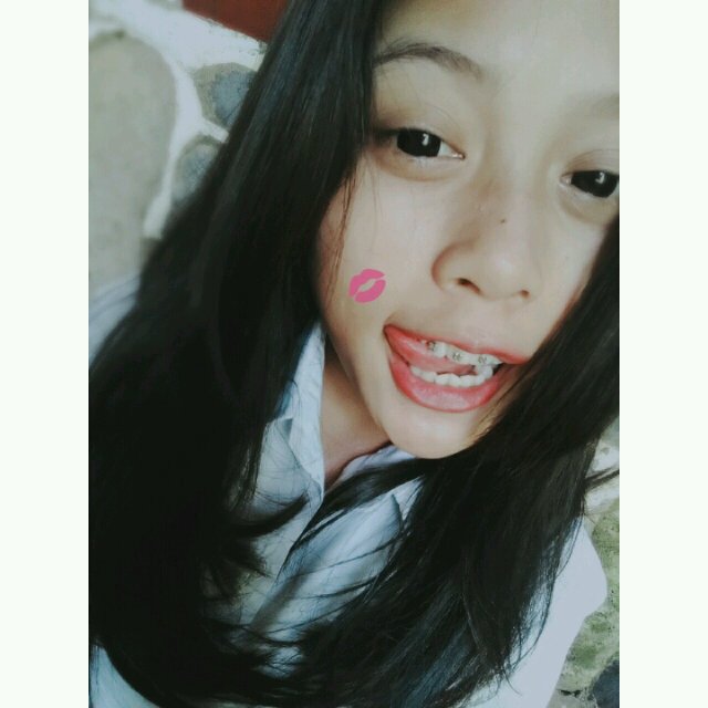 melasahesti's profile picture. 