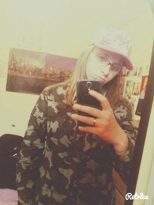 melina2x's profile picture. Marie drew la meilleure des youtubeuse 
Maxmyzer a vie  26.03.2013
djofamilly 
Margot Malmaison 
Keen'v familly