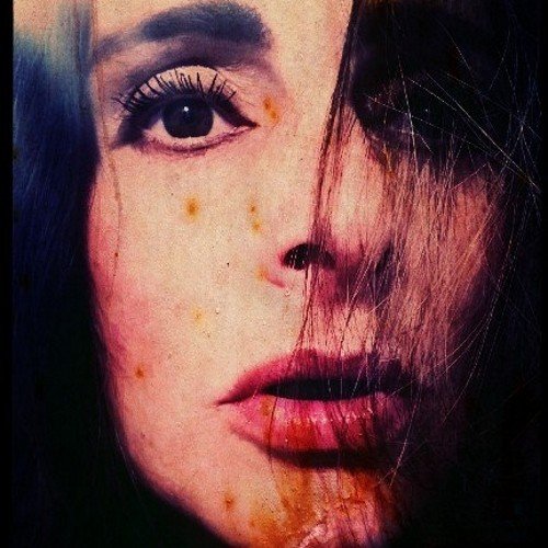 TessaPuglia's profile picture. Curieuse insatiable; hédoniste névrosée; éternelle Amoureuse femme enfant; l'imagination est ma force; mes rêves un rempart au temps! Ex @Laubruge