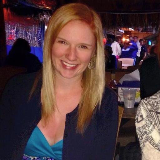 EmmyFromMaine's profile picture. 💍 👶🏻🩷🩵 🦞 🎨 🌎