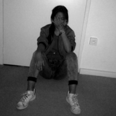 justeEma's profile picture. 