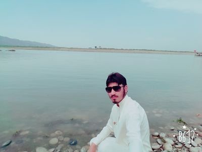 yasirkhan3010's profile picture. 