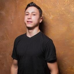 l_semigin's profile picture. Люблю спорт,и очень обожаю играть на гитаре