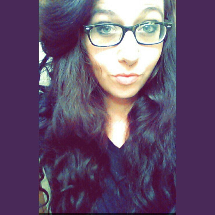 laaasara1228's profile picture. 