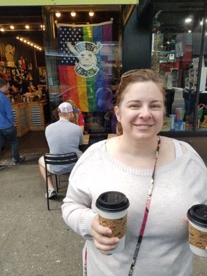 laurakf916's profile picture. Mom, wife, teacher, CEO/CFO of myhouse inc.