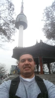 elcarlitos01's profile picture. 